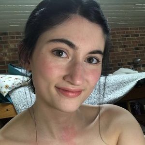 Meet your Posher, Clare